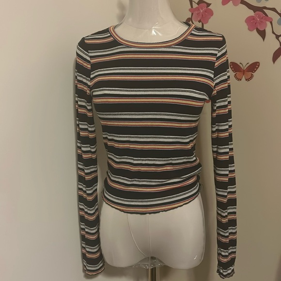 Garage | Stripped Lettuce Long Sleeved Top Size Small - Picture 1 of 4